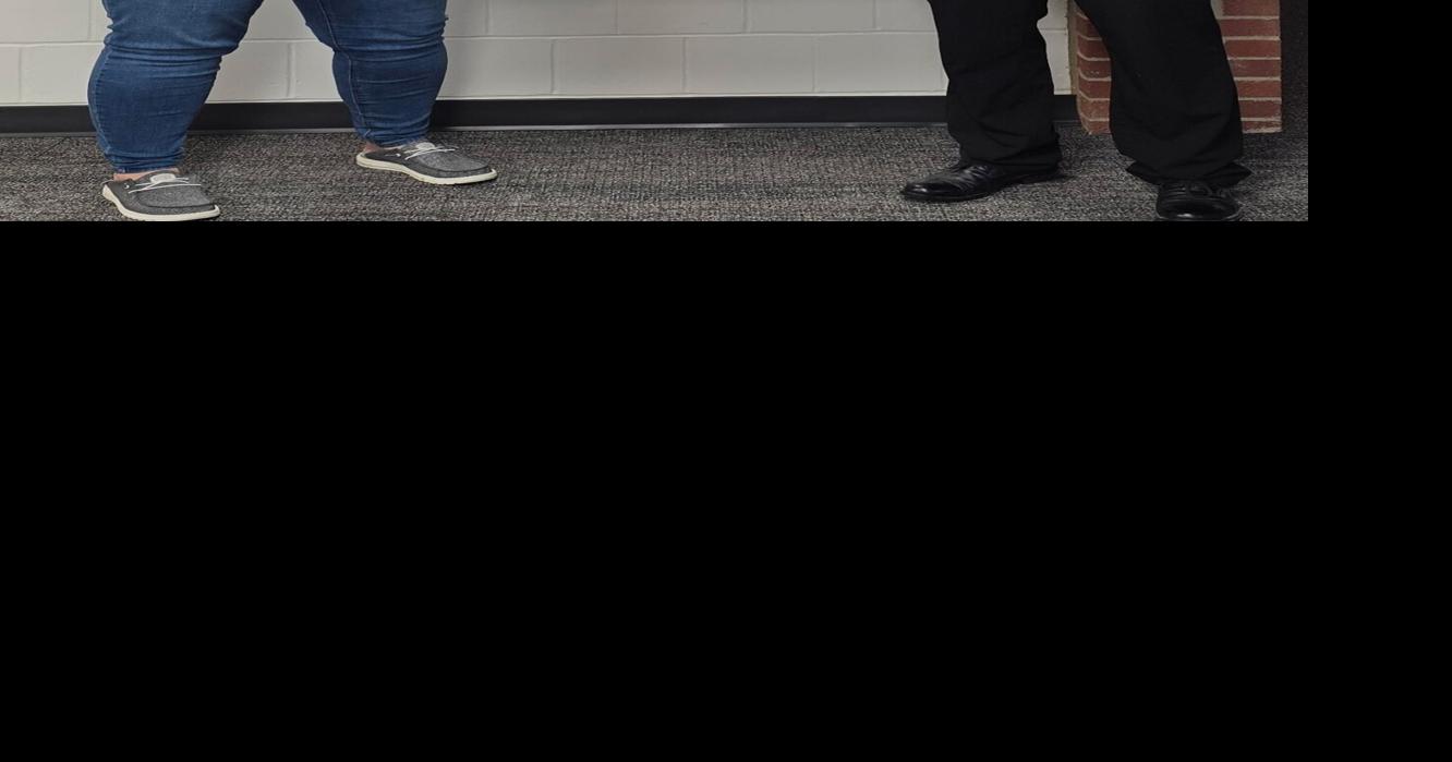 Derick Hogberg receives Spirit of Volunteerism Award