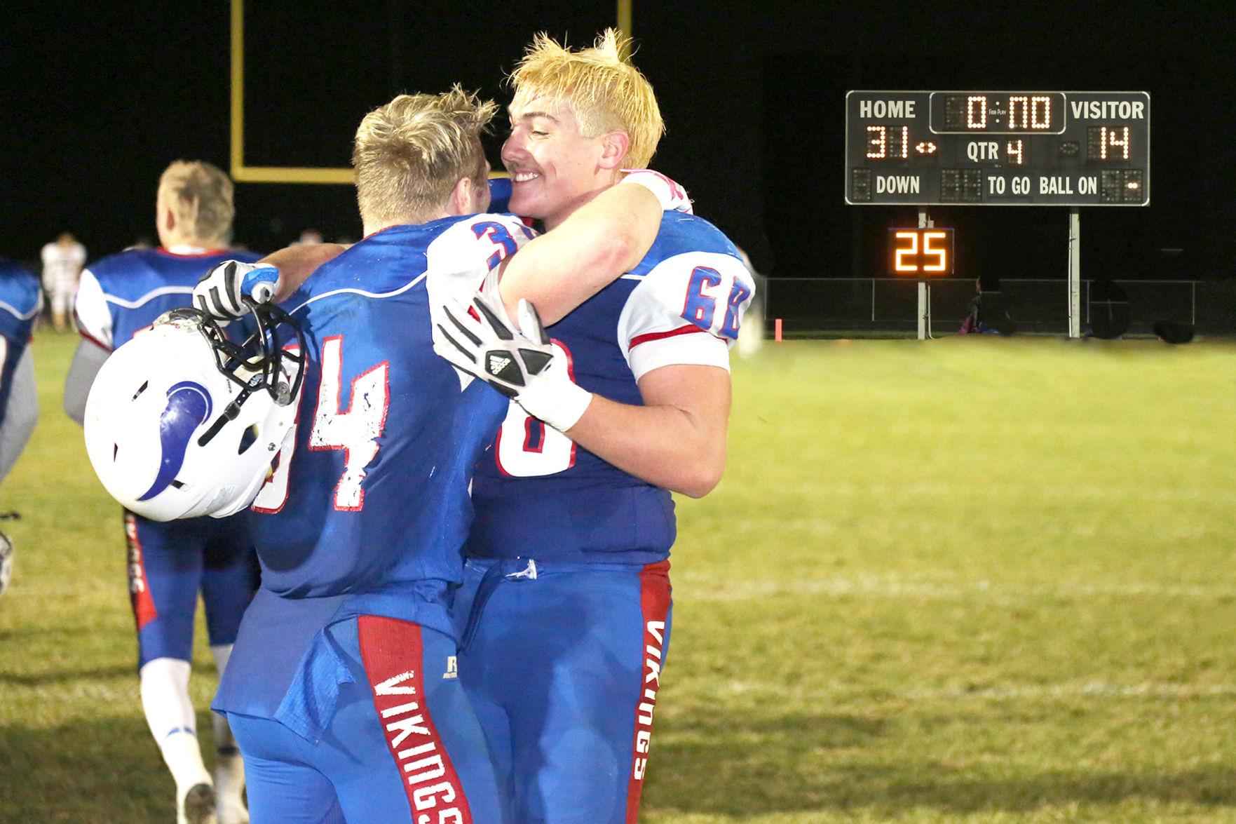 Iowa Class A state football: AHSTW prepares for semifinal contest in