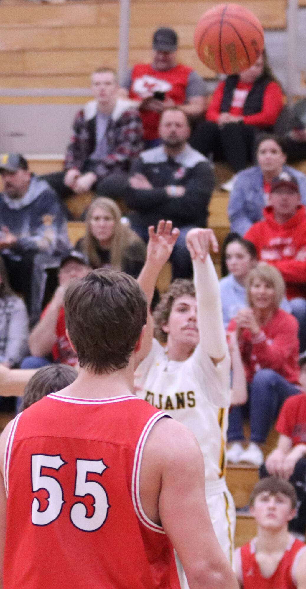 PREP BOYS BASKETBALL: Signature win for Atlantic as Trojans upset ...