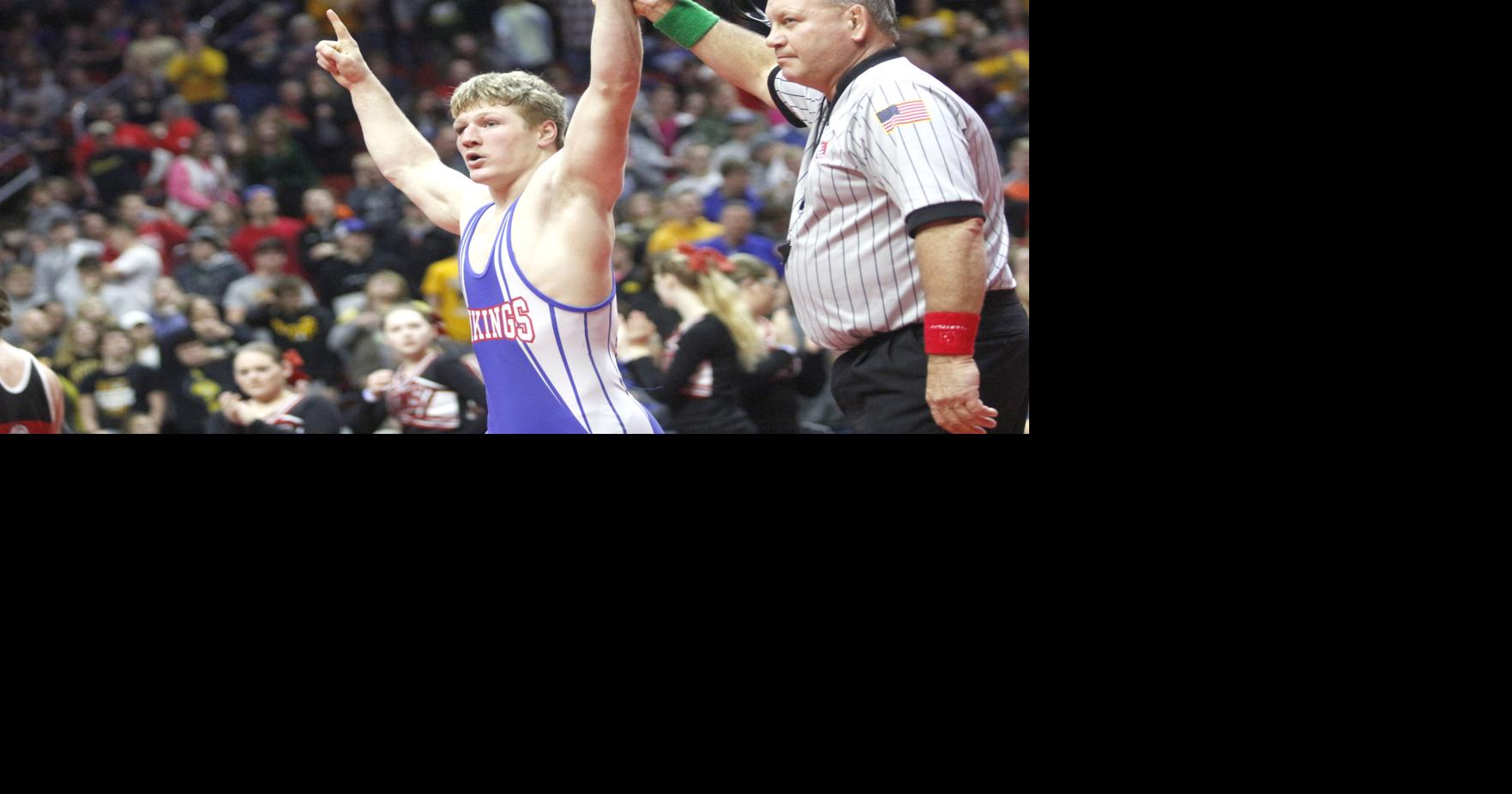 All hail the viKing | Sports | swiowanewssource.com
