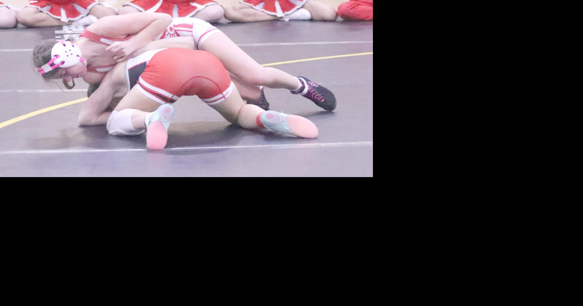 IOWA CLASS 1A REGIONAL WRESTLING: Back to State