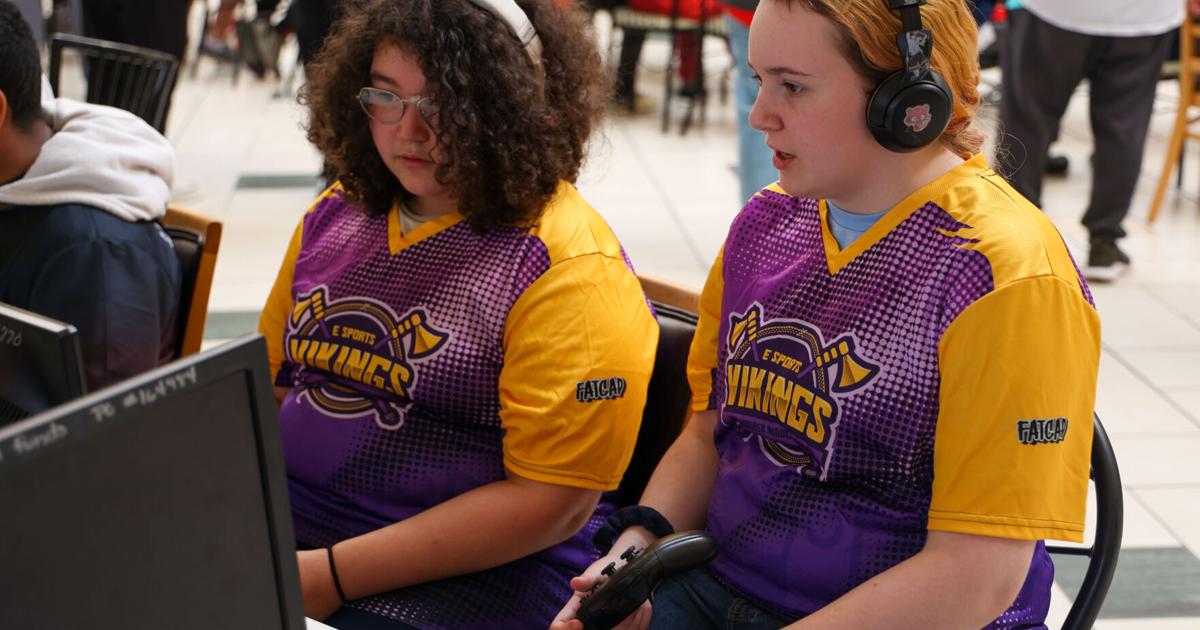 Sutton Spectres Lawton Esports students compete in Super Smash Bros. Ultimate | Sports ...