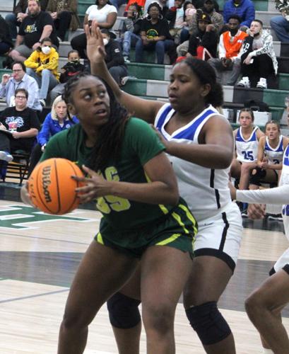 MacArthur girls put up valiant effort fall short against Sapulpa in