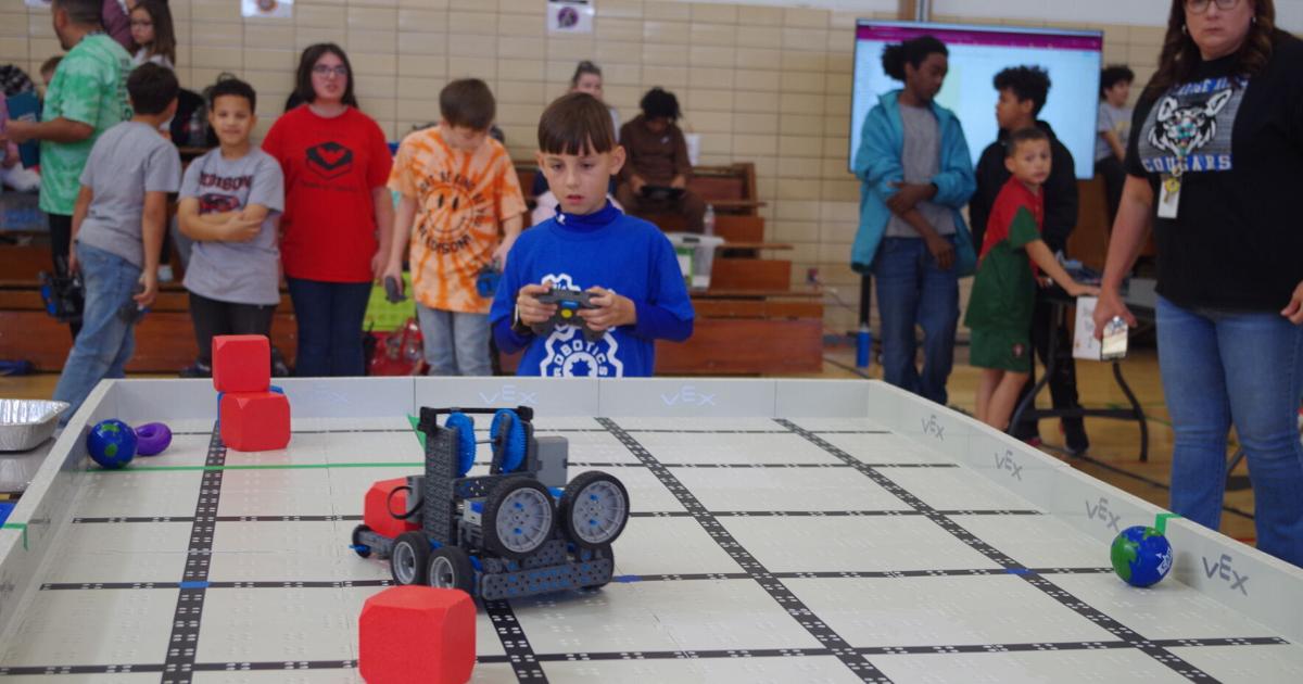 Robotics Mjc Students compete in annual Junior Robotics Competition | News ...