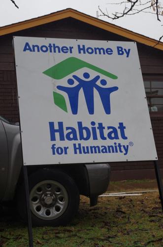 Lawton family will take ownership of new Habitat for Humanity home ...
