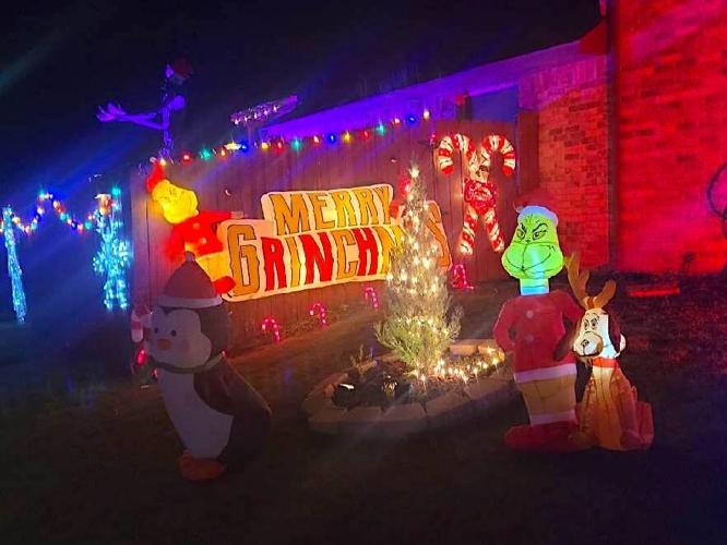 Christmas lights around town Community News