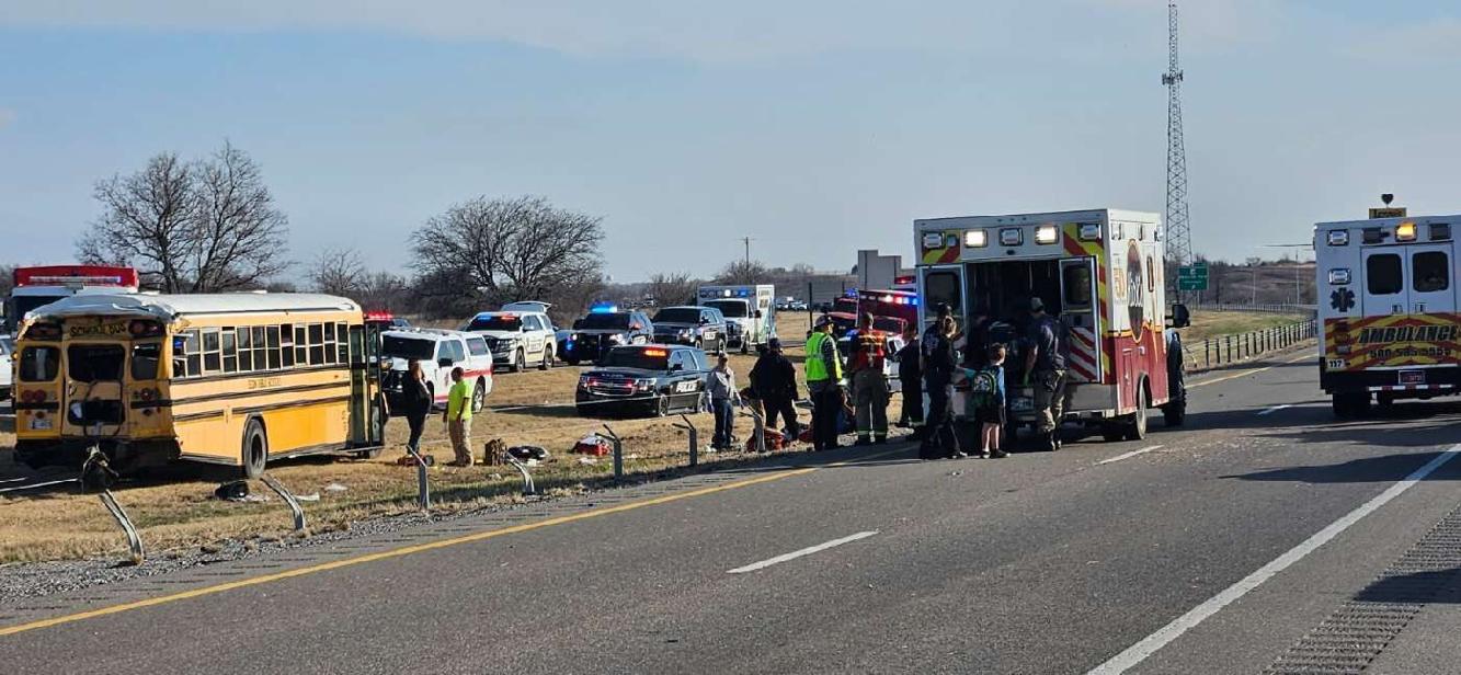 14 reported injured in Monday wreck between Elgin school bus, tractor