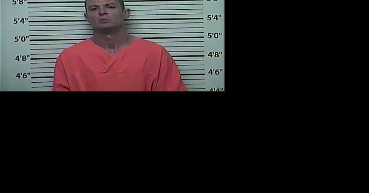 Cyril man accused of kidnapping, abusing girlfriend while on meth - Vimarsana News