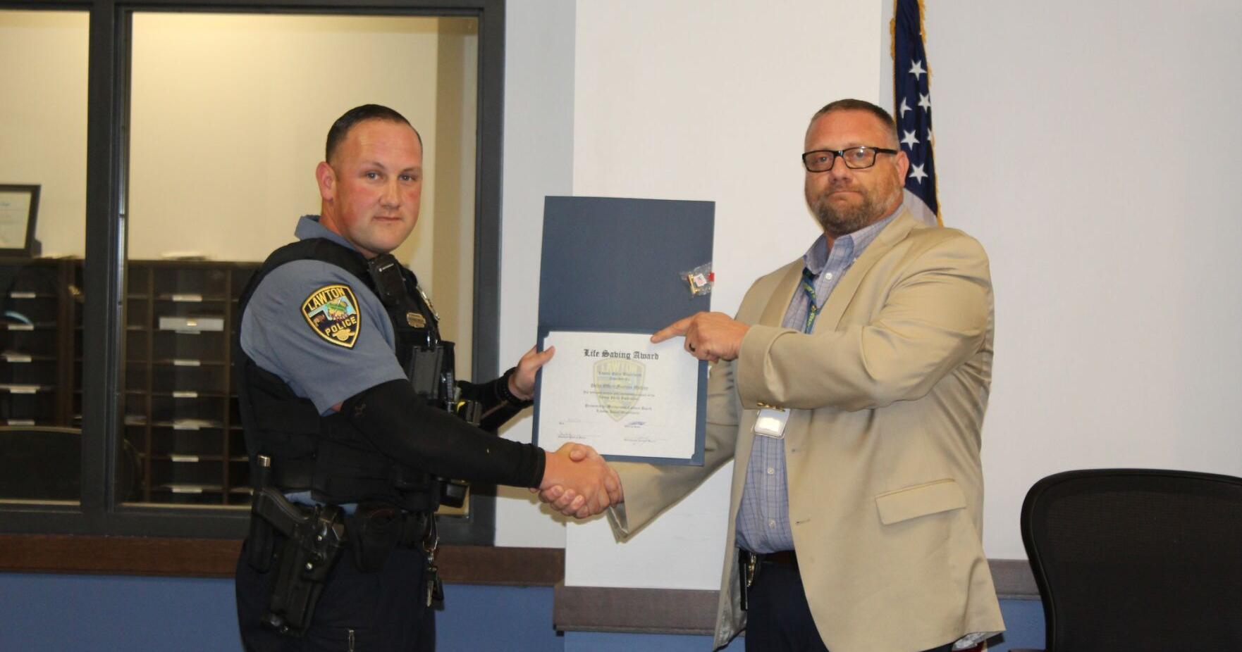 Officer earns Lawton Police Department Life Saving Award - Vimarsana News