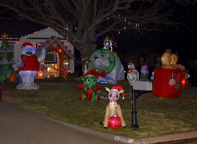 Christmas lights around town Community News