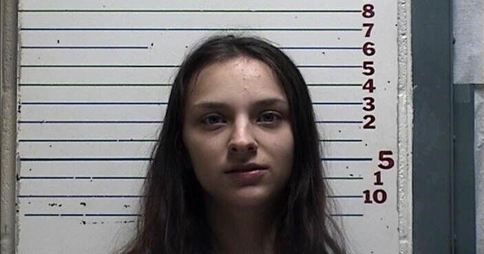 Wanted woman implicated in robbery conspiracy with man - Vimarsana News