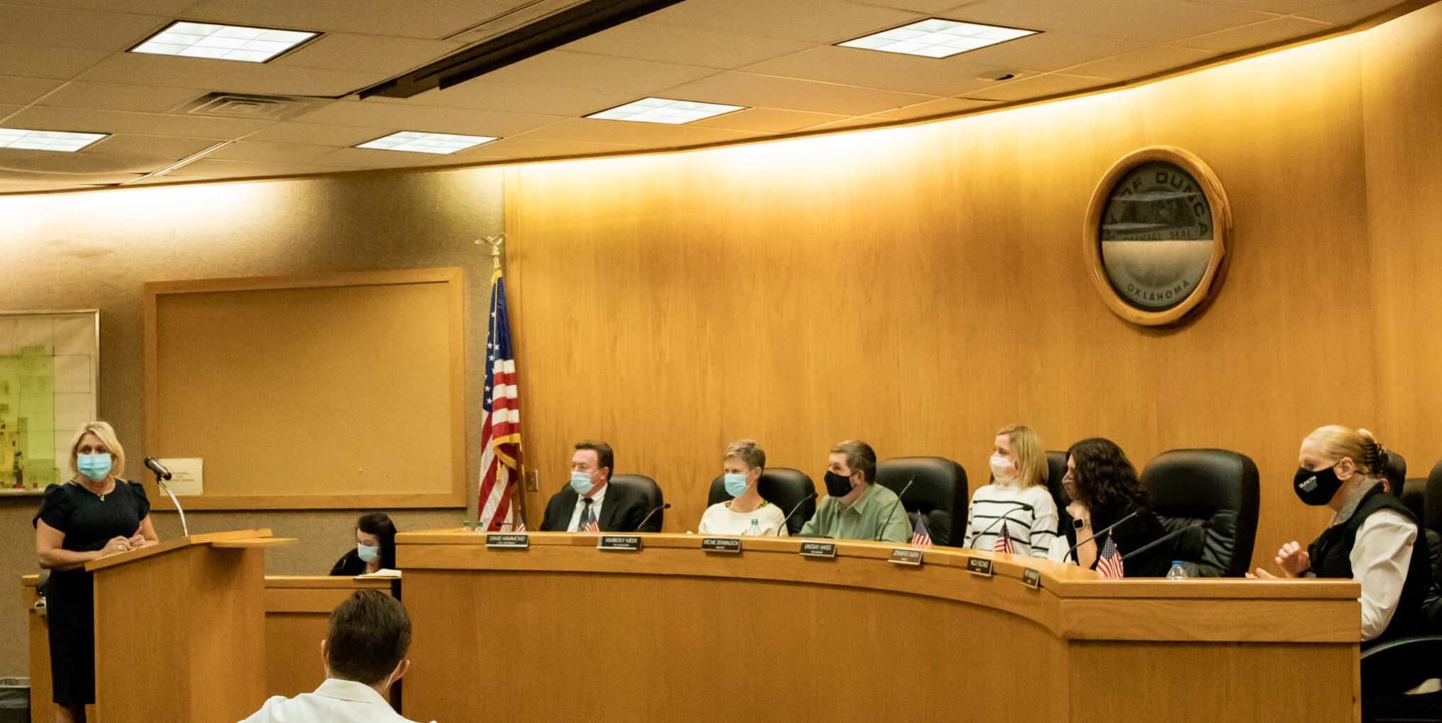Duncan mayor says to expect new resolution after chaotic meeting - Vimarsana News
