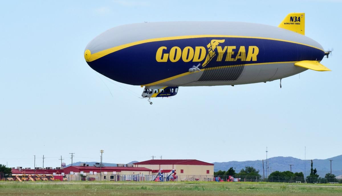 Wingfoot Three - Goodyear Blimp - Dirigibles civiles... desde el Comienzo del Vuelo 🗺️ Foro General de Google Earth