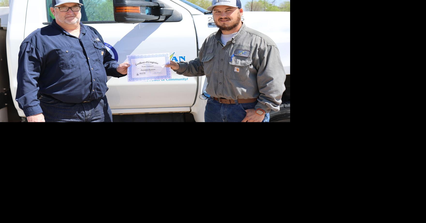 Duncan Power congratulates newly certified lineman