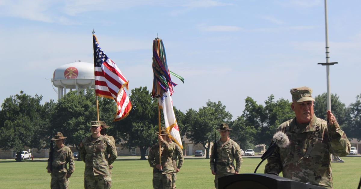 General Rafferty Major generals Rafferty and Gibson say goodbye to Fort Sill in joint ...
