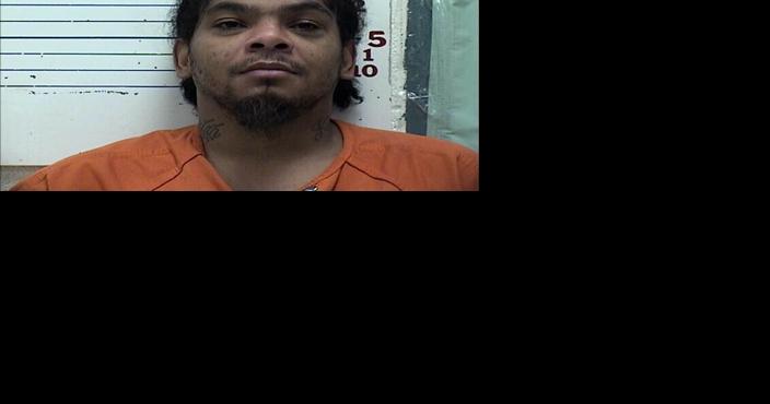 Lawton Police: Pepper spray incident leads to stolen credit and debit cards - Vimarsana News