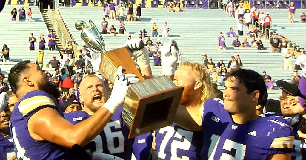 “It’s so important to our players”: Huskies reflect on keeping the Apple Cup in Seattle