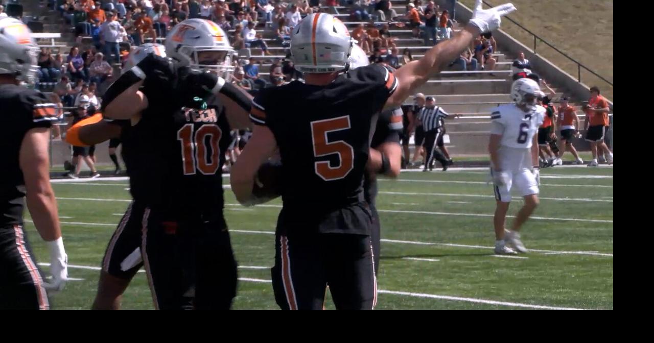 Montana Tech forces four Carroll turnovers, Orediggers defeat Saints for sixth straight time