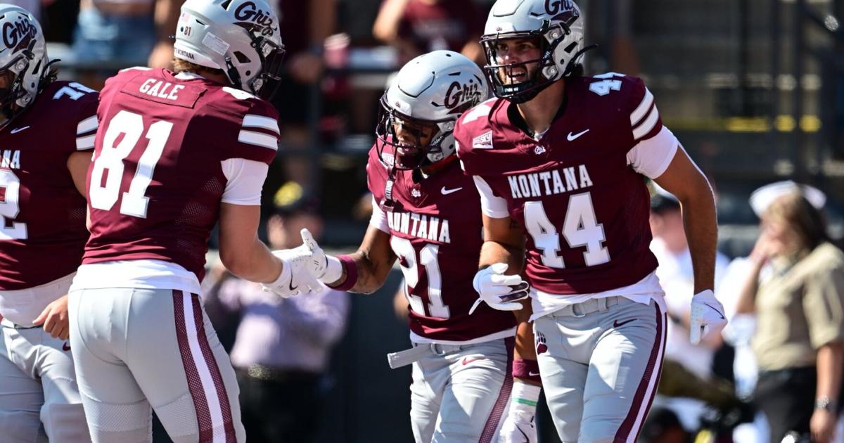 Grizzlies pull of dramatic 24-23 comeback victory over North Dakota