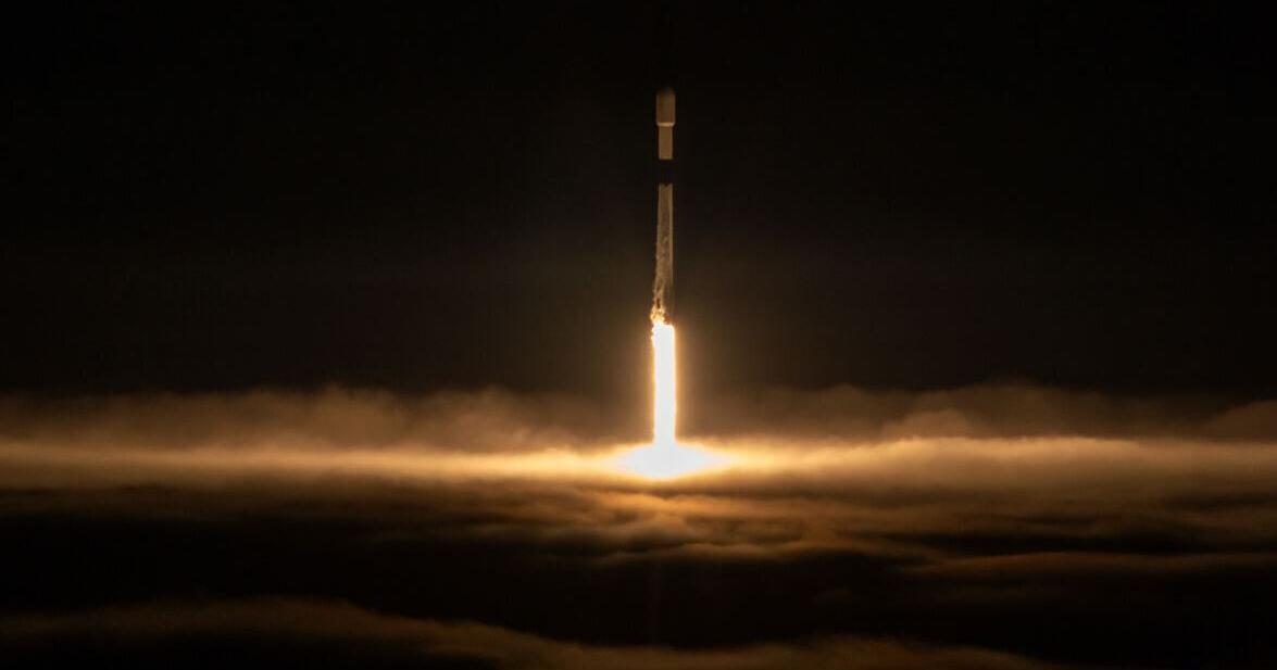 SpaceX Falcon 9 launches from Vandenberg SFB Monday night | Vandenberg ...