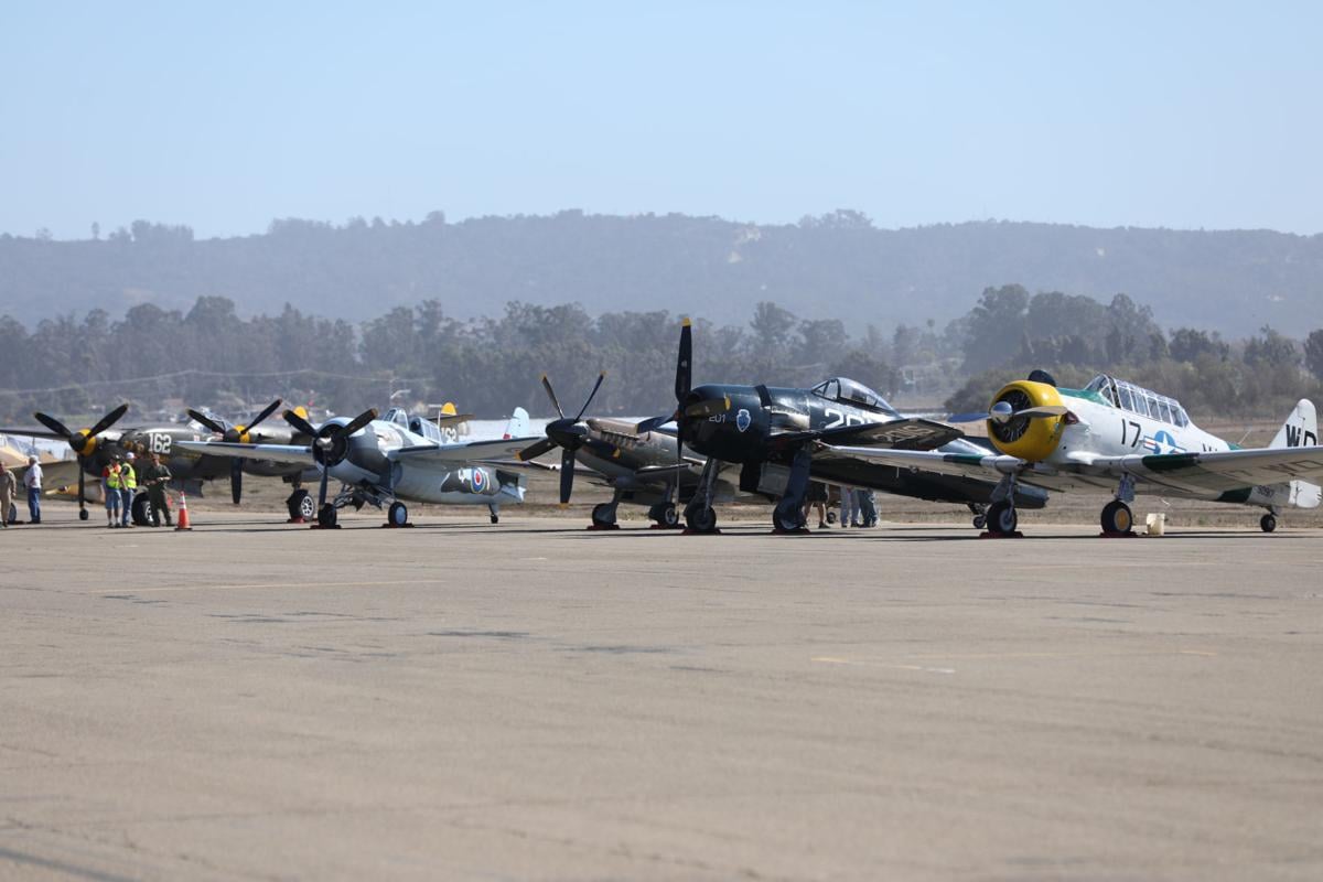 Airlines in santa maria ca