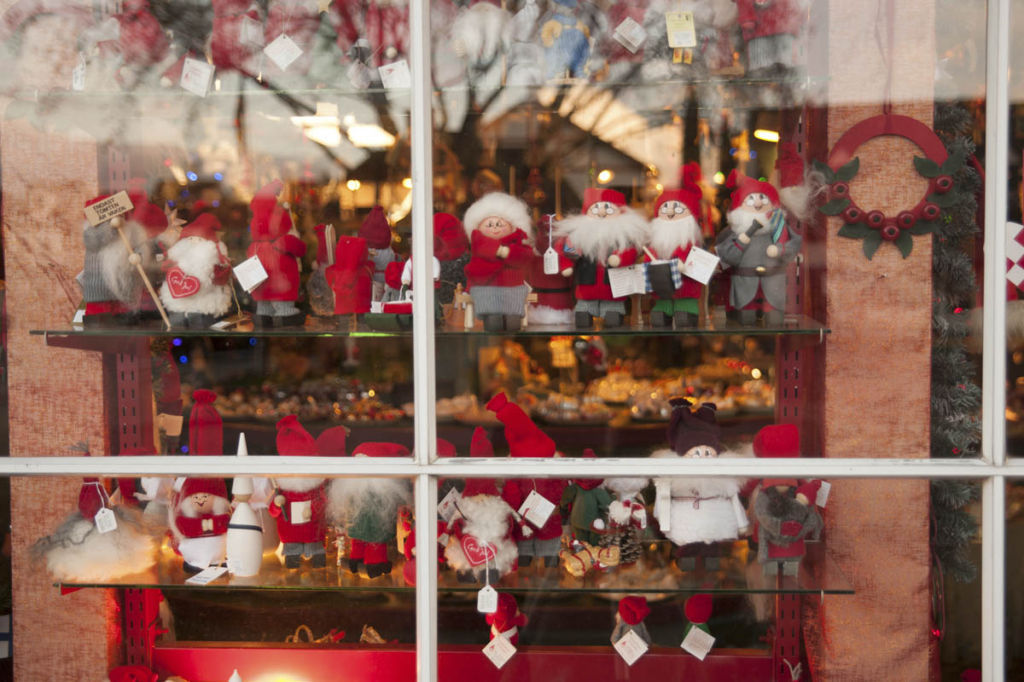 Christmas, year-round affair for owners of Solvang's Jule Hus | Valley ...