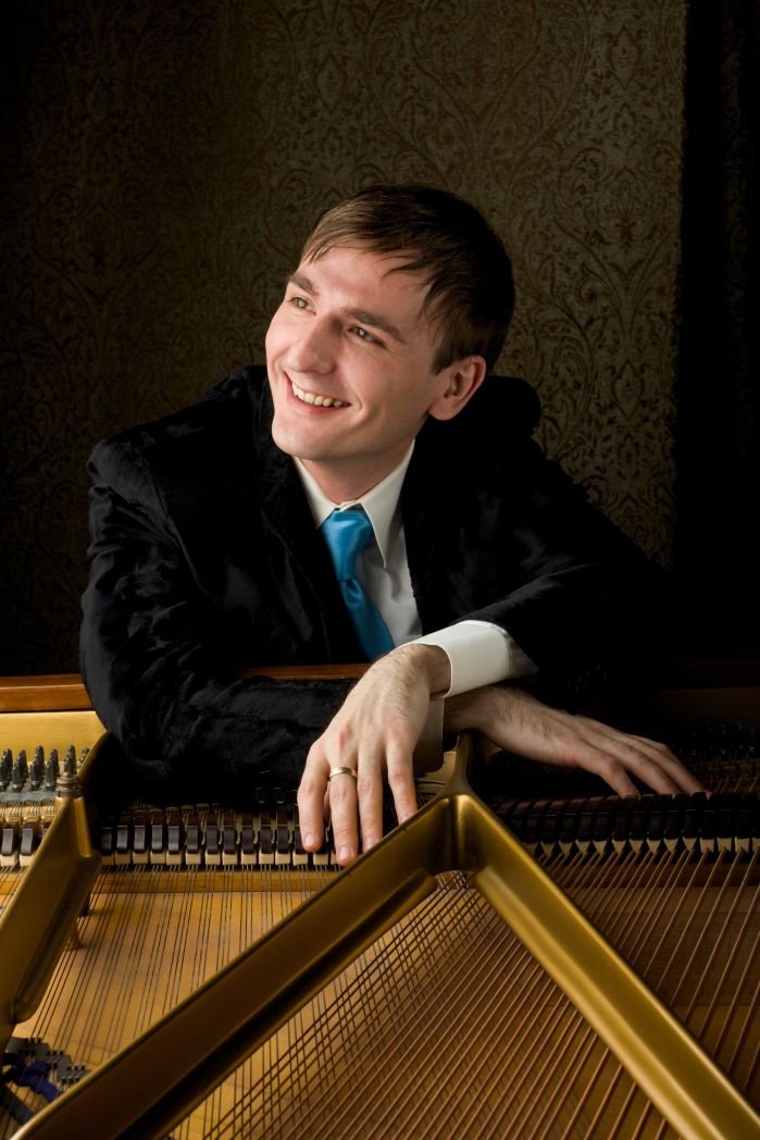 Primakov Plays Brahms Chopin Scriabin [DVD] [Import] wyw801m