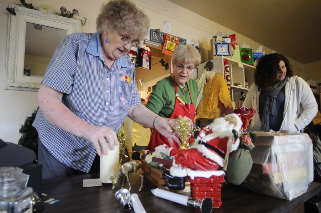 Santa Ynez Valley thrift stores let holiday shoppers support their favorite nonprofits Valley