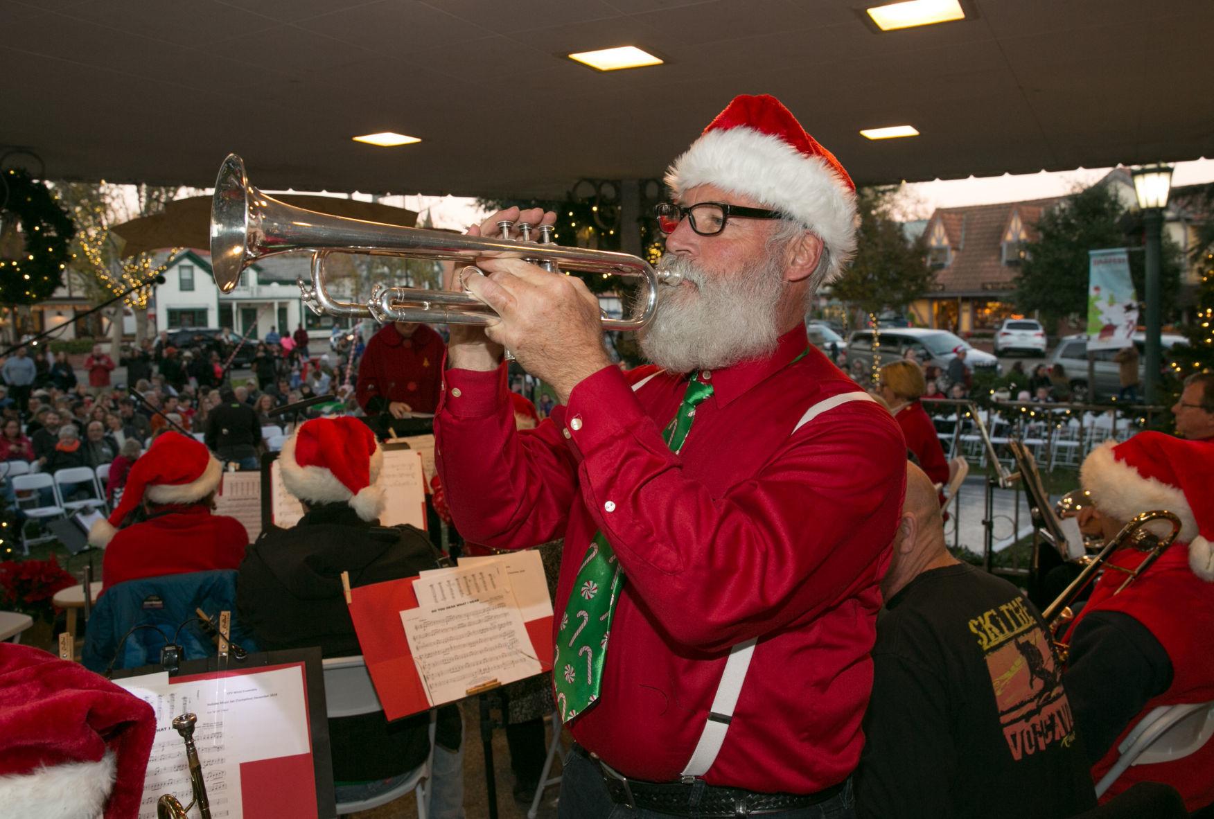 Photos Christmas comes to light in Solvang ahead of Julefest Parade
