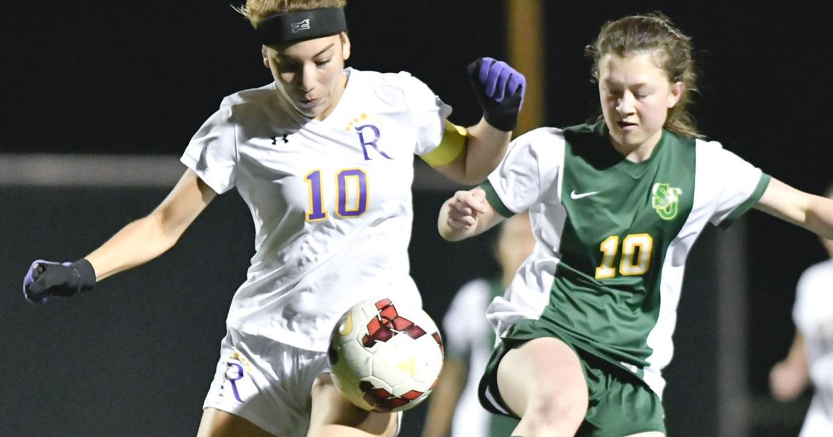 Photos: St. Joseph and Righetti battle in girls soccer | | syvnews.com