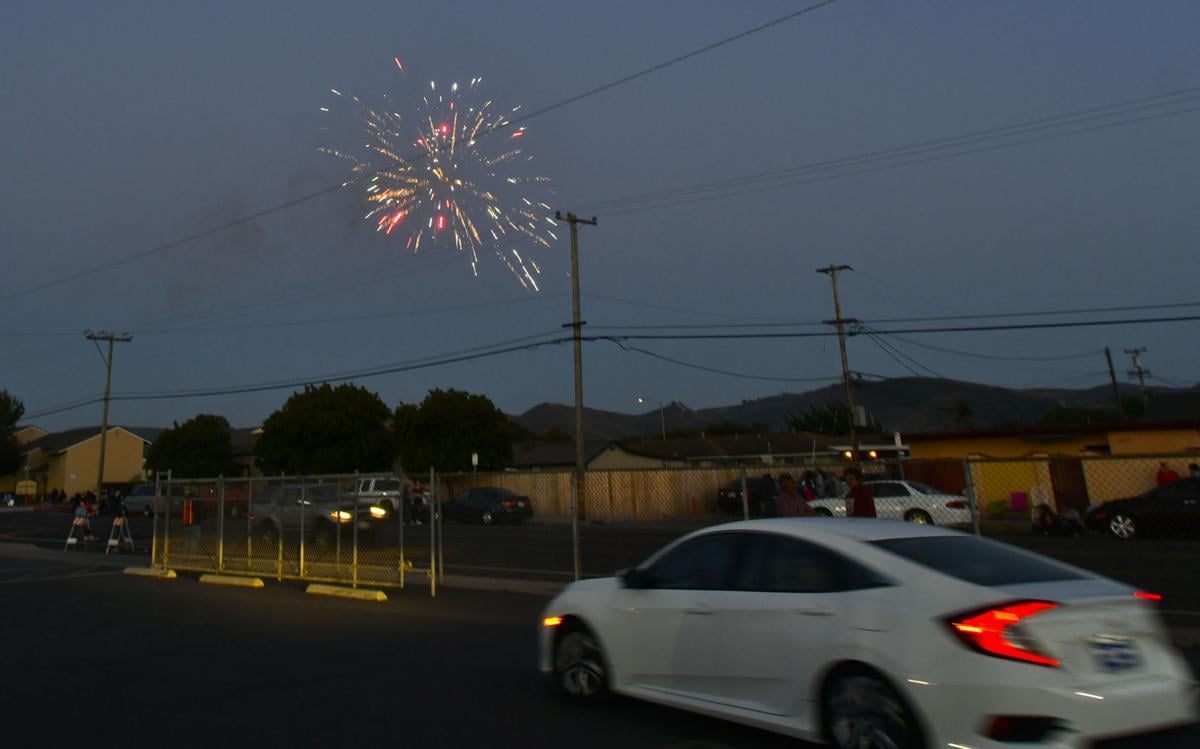 070418 Lompoc fireworks040.jpg