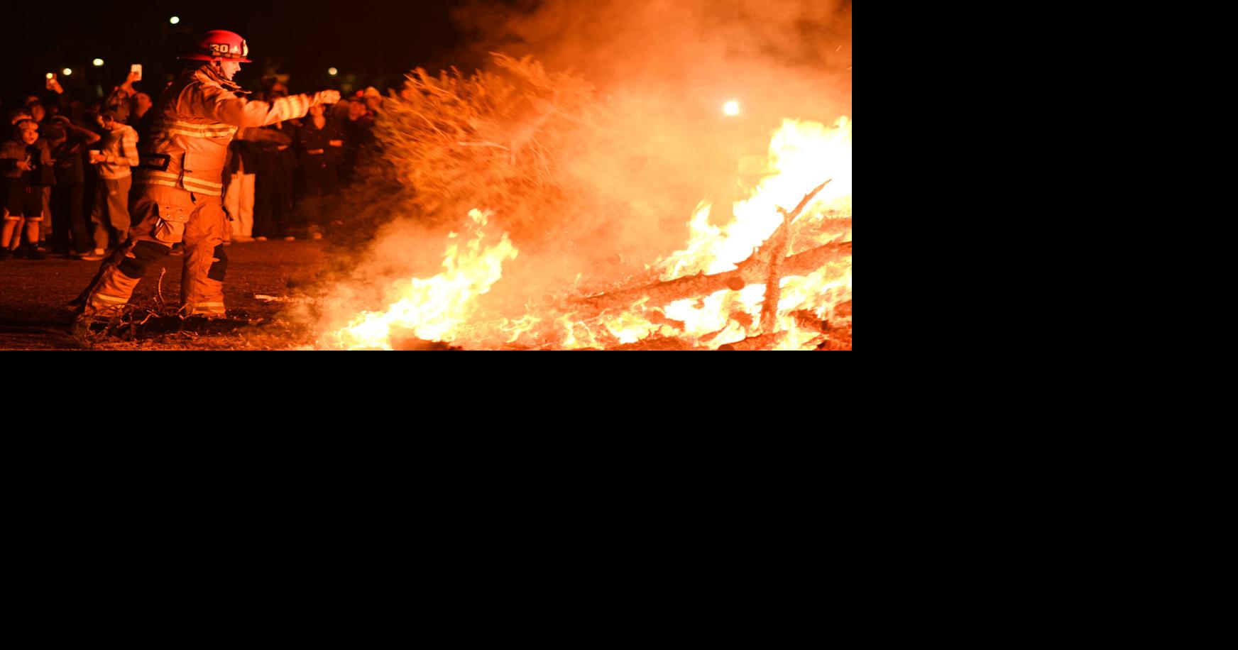 Christmas trees set ablaze Friday close out Solvang's annual Julefest