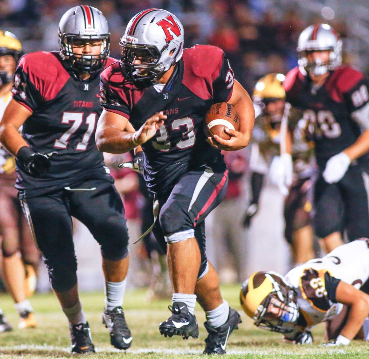 Football Titans Move To 3 0 For First Time In School History