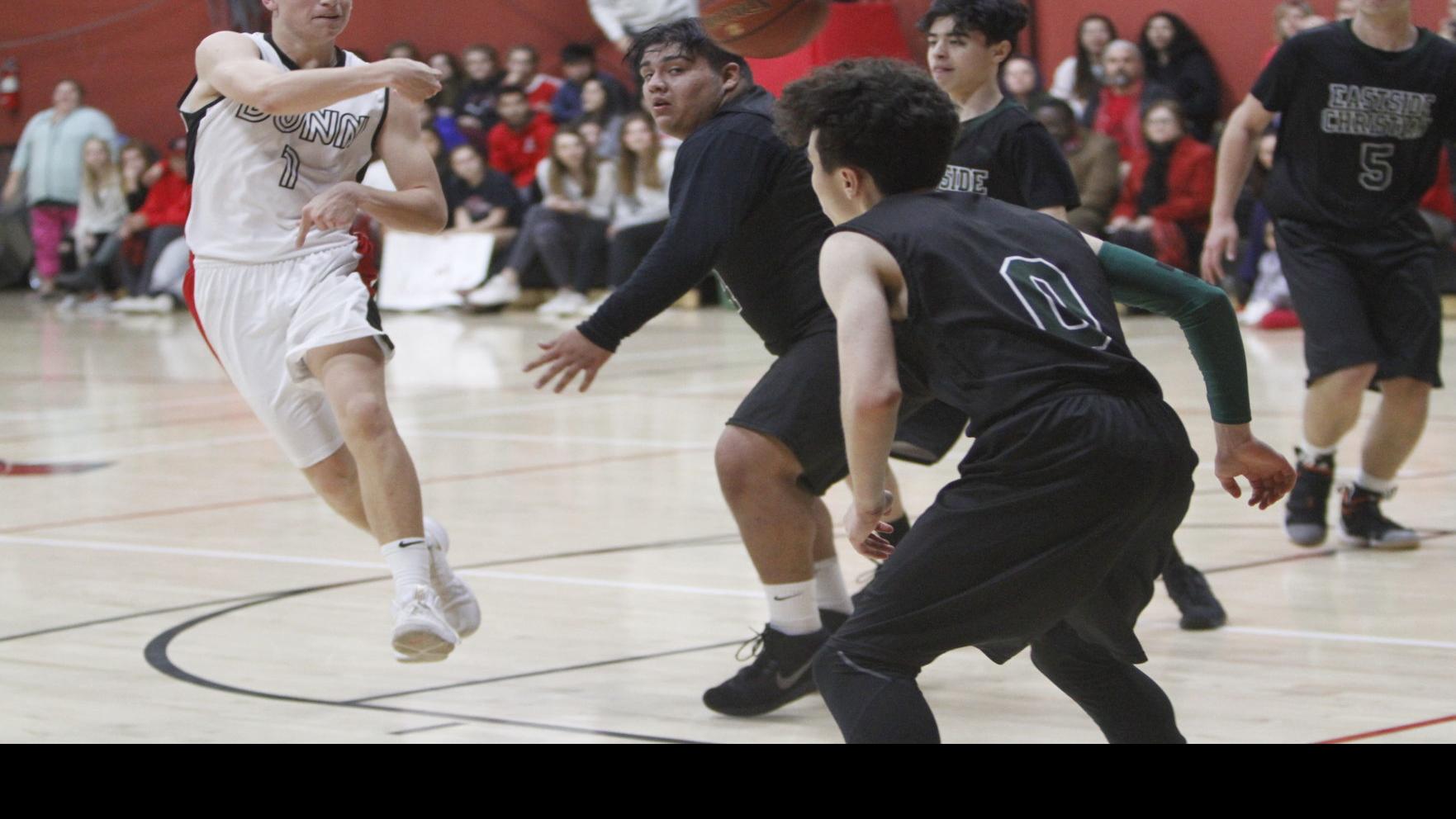 Cif Ss Playoffs Earwigs Fly Past Eagles In Division 5a Opener