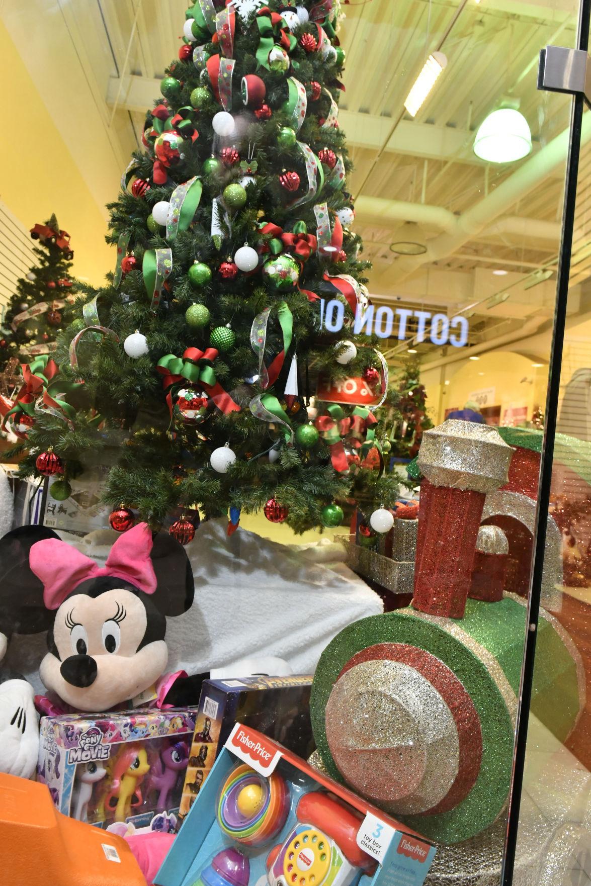 Photos: Festival of Trees begins at Santa Maria Town Center Mall