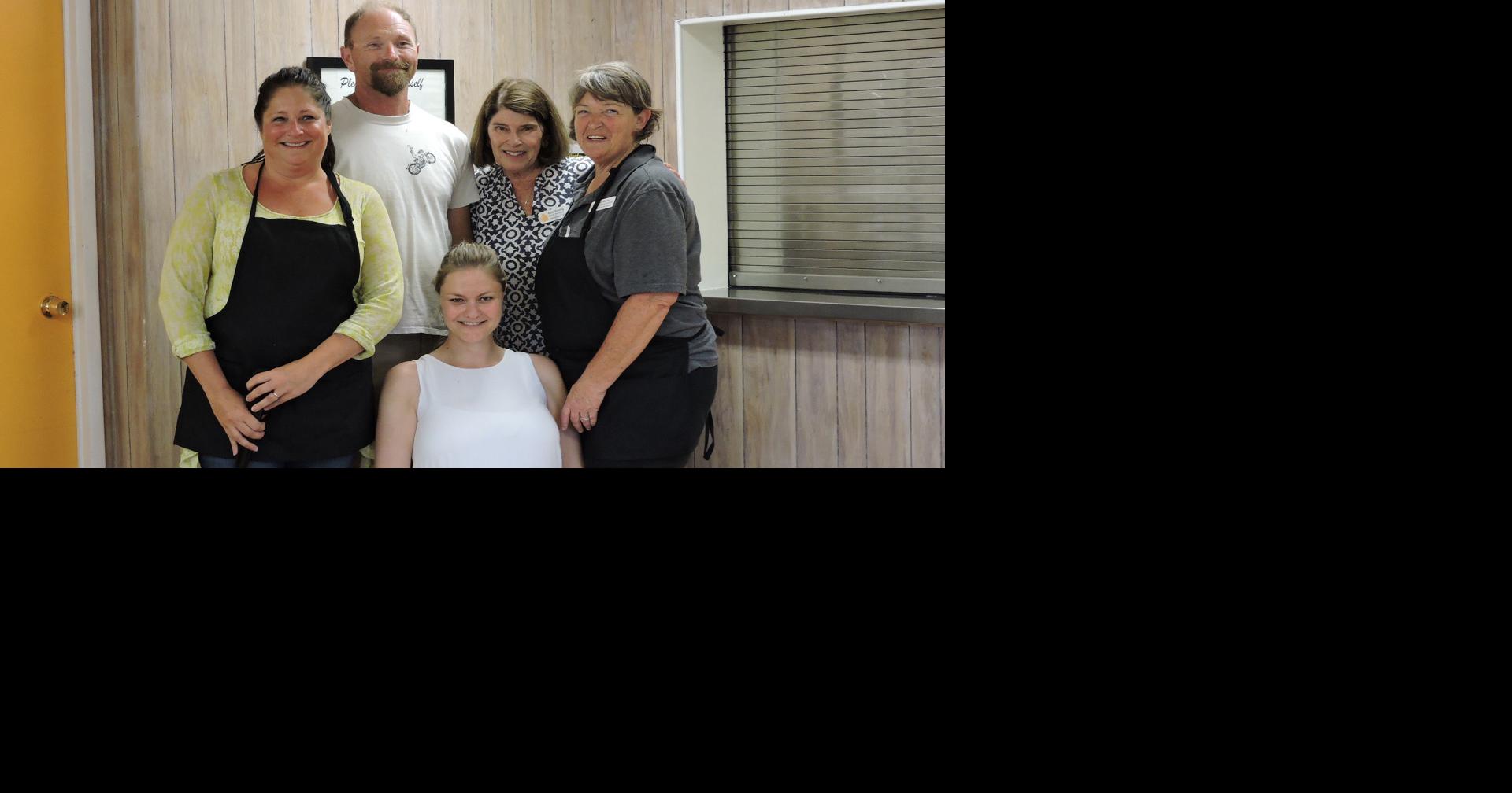 Friendship House volunteers host dinner at Solvang Senior Center