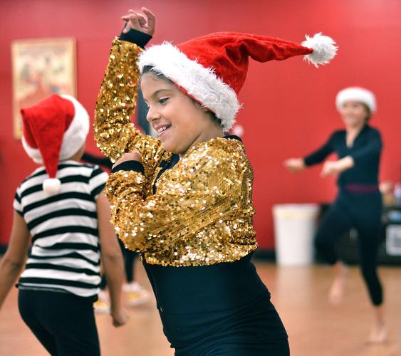 Lompoc Christmas parade set to return Friday