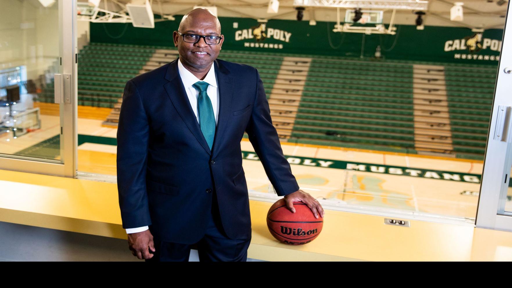 It S Official Cal Poly Introduces John Smith As Next Basketball