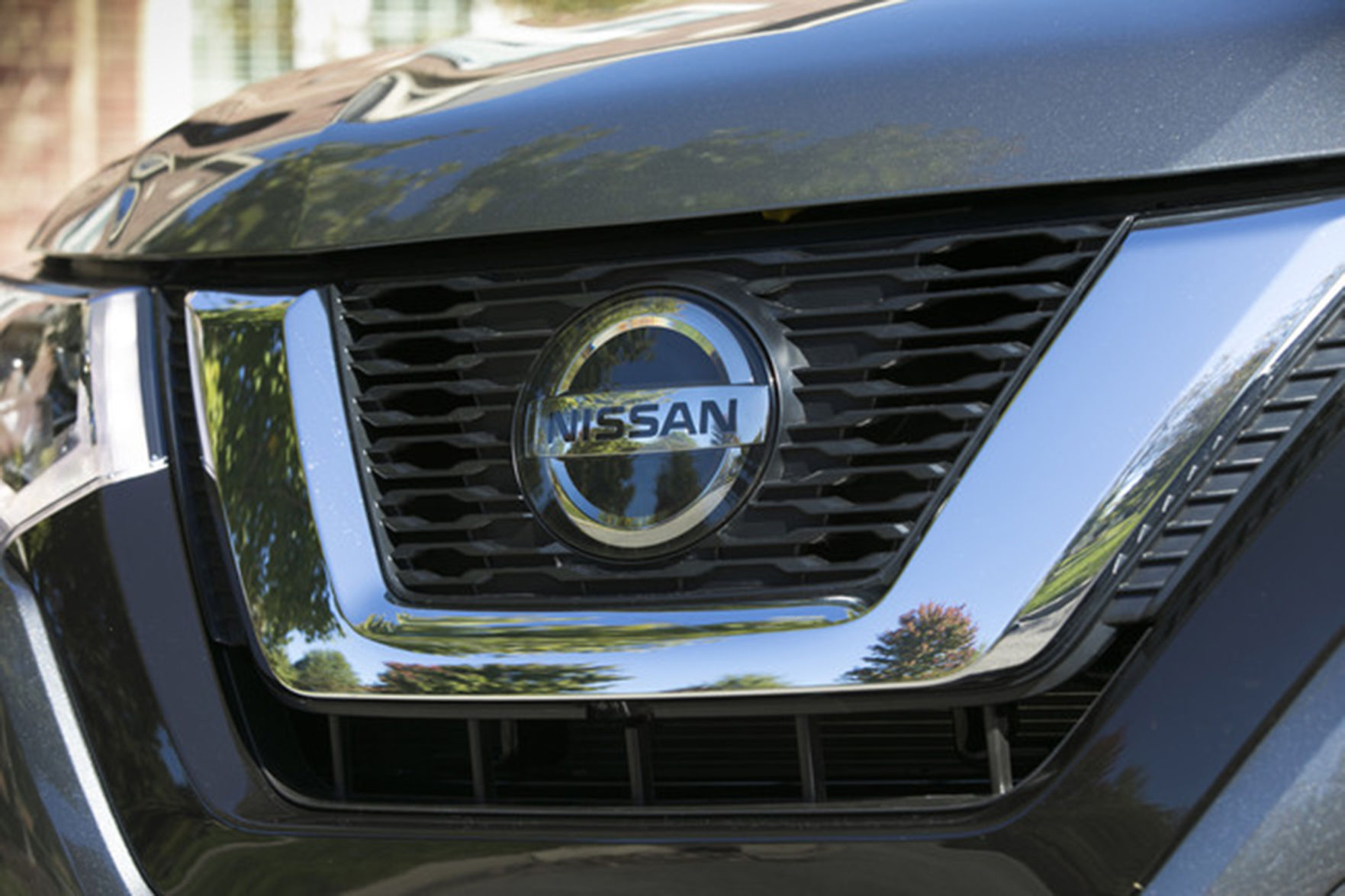 Front Bumper Upper Grille With Camera Hole – Fits 2018-2020 Nissan Rogue S/SV/SL – Moe-tech Direct Replacement