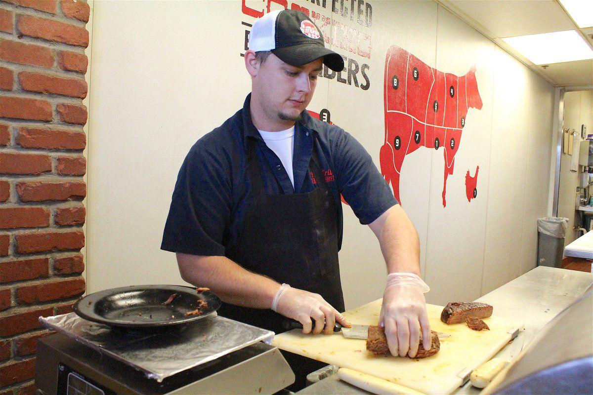 Chefs prepare for Red Fern barbecue and chili cookoff Local News
