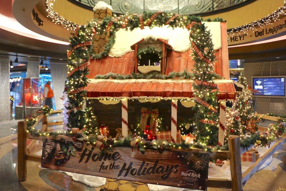 Gingerbread House Brings Holiday Treat To Hard Rock Arts Entertainment Tahlequahdailypress Com