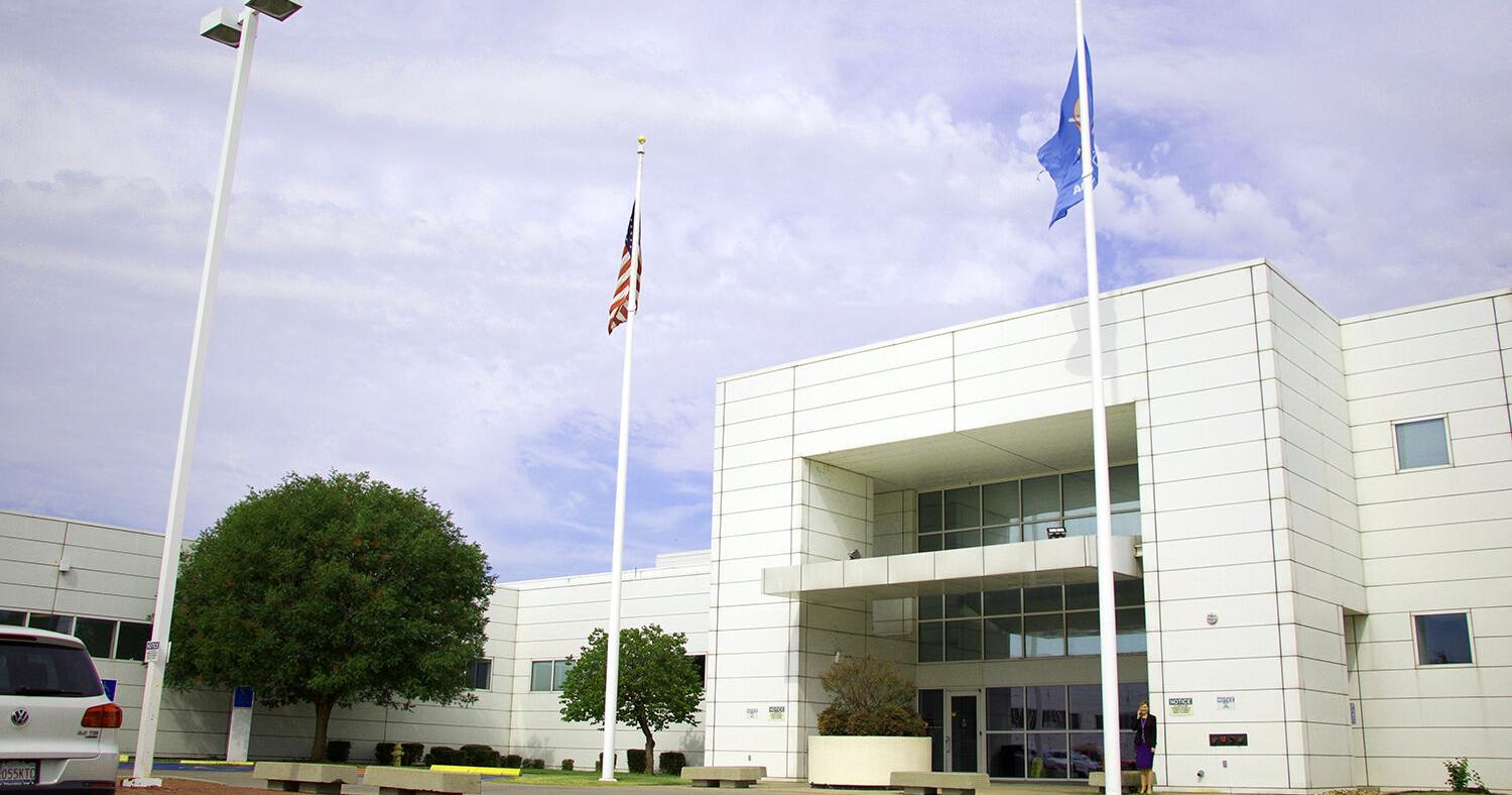 FRONTIER: Oklahoma is trying to treat people with severe mental illness in jail, but many still languish in cells waiting for hospital beds - Vimarsana News