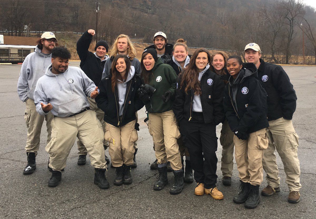 americorps nccc team helps revitalize sequoyah state park news americorps nccc