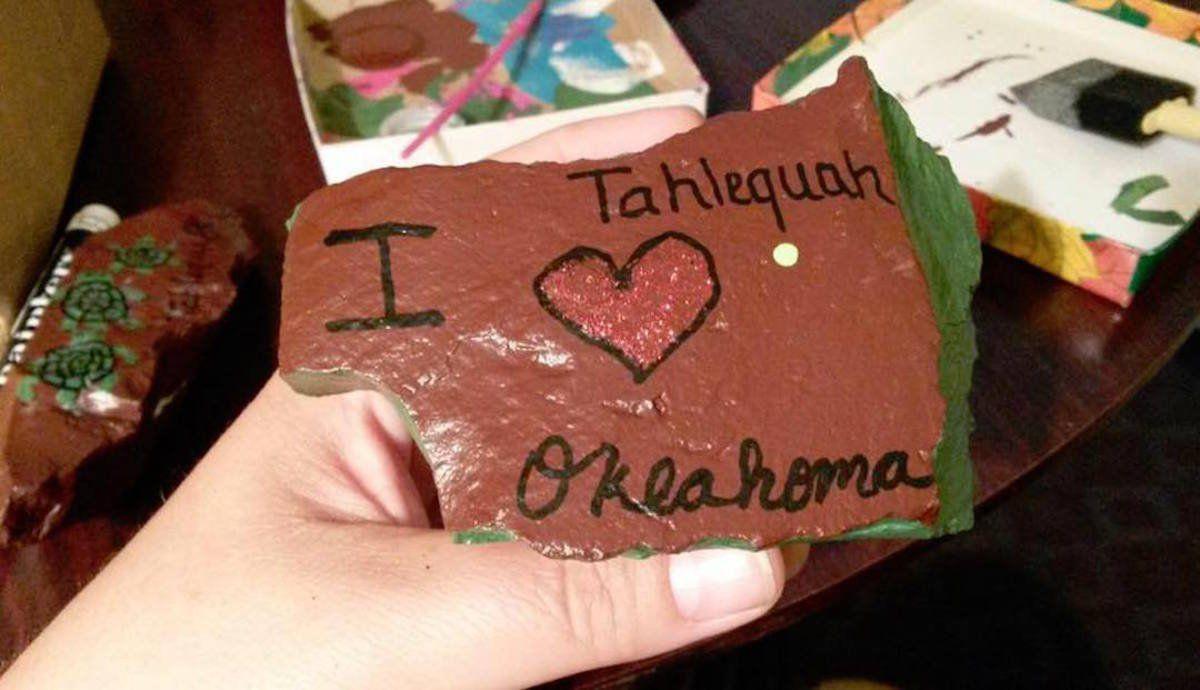 Group Rocks Town By Painting Hiding Stones News