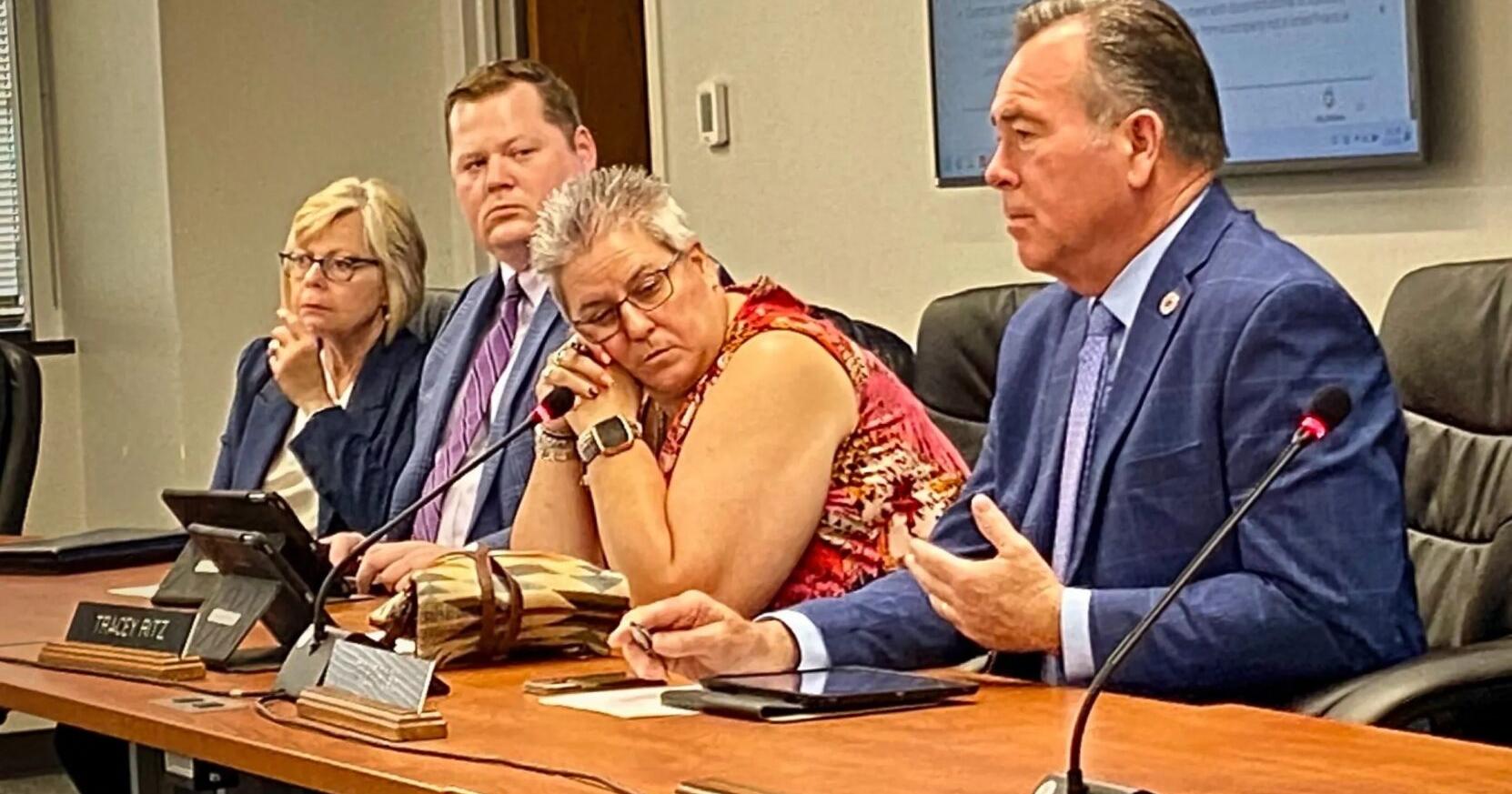 OKLAHOMA WATCH: Could Oklahoma's law on anti-oil and gas investments hurt pensioners? | News - Vimarsana News