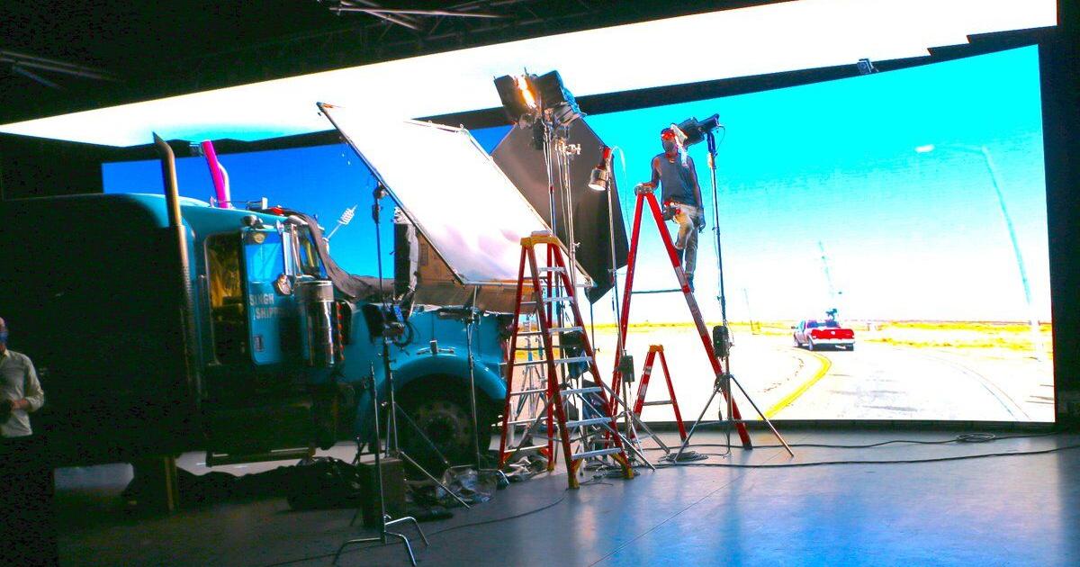 CN beleuchtet den ersten Film in den Studios des Stammes | Kunst Unterhaltung | tahlequahdailypress.com – Tahlequah Tagespresse CN beleuchtet den ersten Film in den Studios des Stammes | Kunst Unterhaltung | tahlequahdailypress.com – Tahlequah Tagespresse