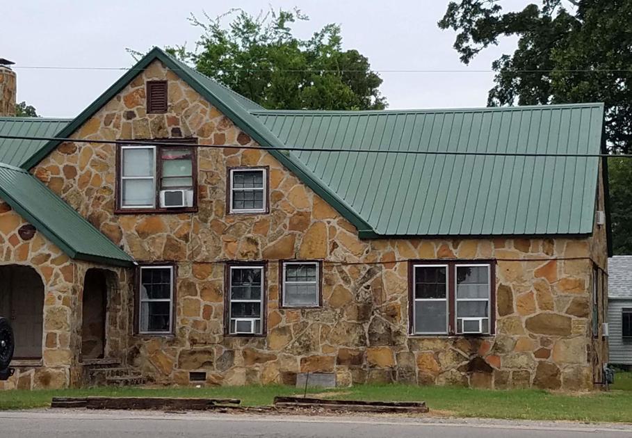 'Giraffe' houses Gallery