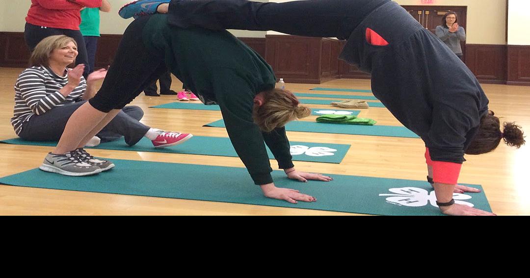 Yoga for kids brings stress-relief to preschool set - CBS News