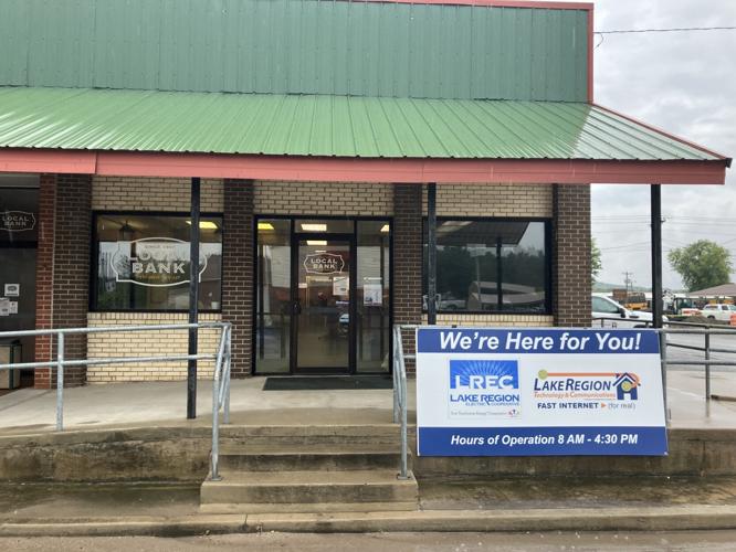 FOR MEMBERS ONLY Coops good business format for rural communities