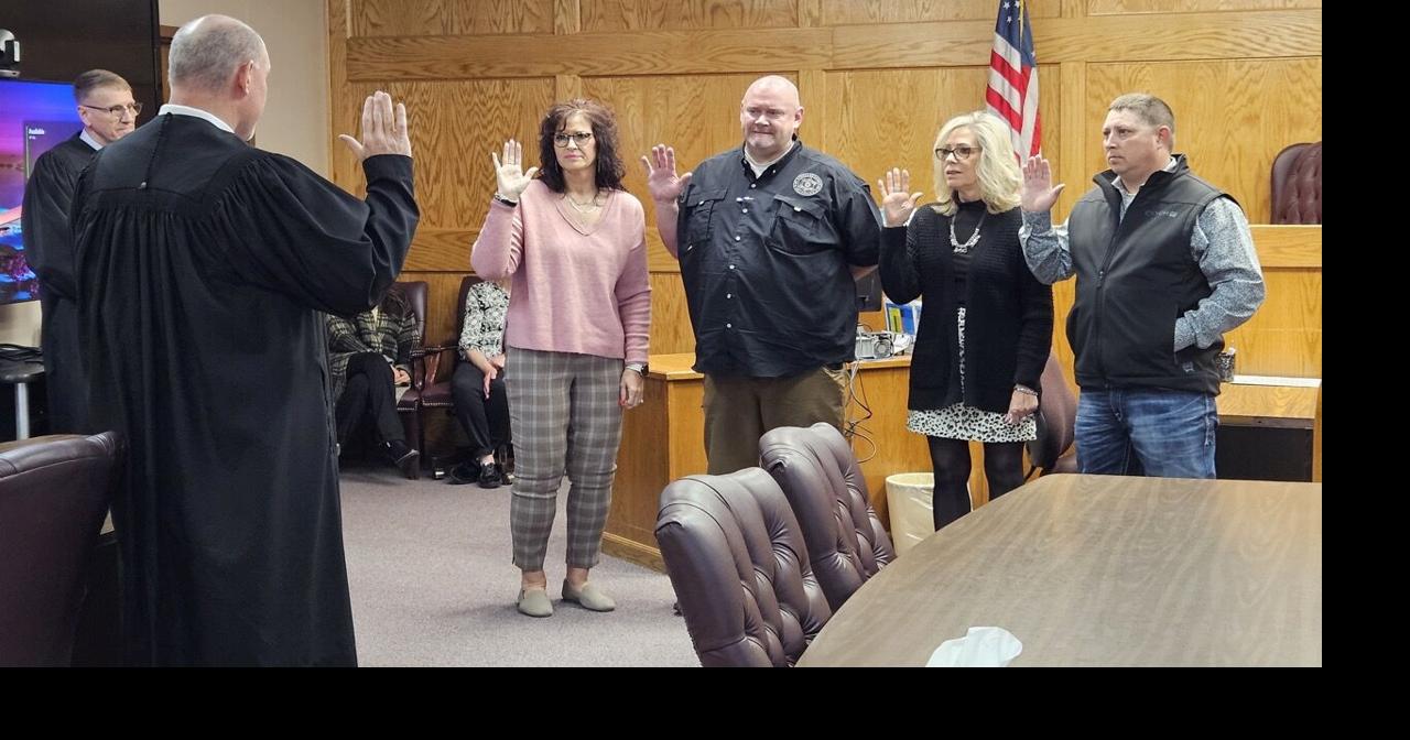 County officials sworn in, look forward to new terms | News ...